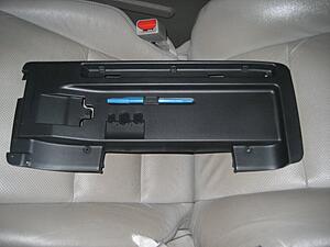 Console Armrest Cover Tearing/Delamination-6bwvwer.jpg