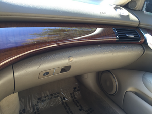 Bubbles in glovebox leather-uock0fk.png