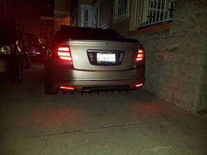 LEDs above exhaust cutout-oubl3zr.jpg
