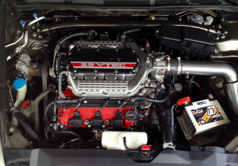 Name:  EngineBay6_zps617ddd48.jpg
Views: 146
Size:  333.5 KB