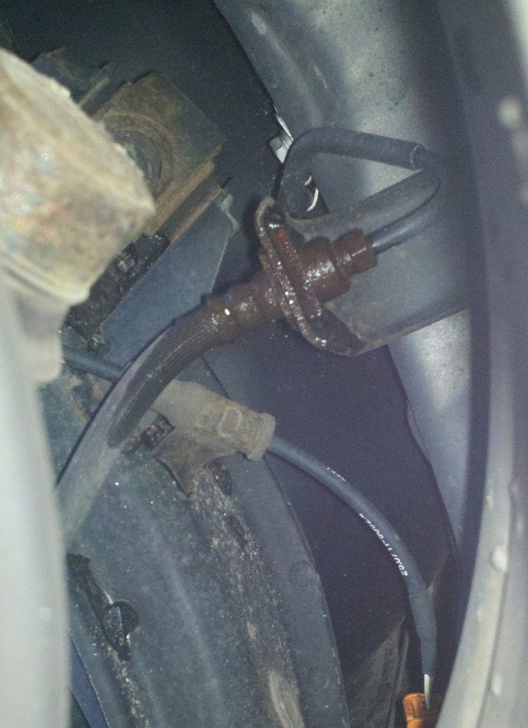 Wet brake lines normal or bad? - AcuraZine - Acura Enthusiast