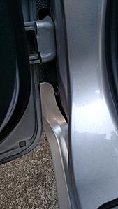 Driver side sill garnish out of place.-img_20170922_181553584.jpg