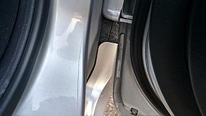 Driver side sill garnish out of place.-img_20170922_182002278_hdr.jpg