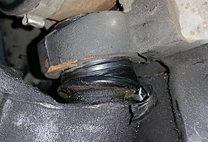 Motor mount  - which one to replace?-balljoint_acuratl-1.jpg