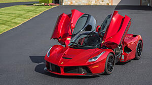 Ferrari: LaFerrari News-6hbv4ia.jpg