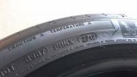 Michelin Pilot HX MXM4 245 45 18-4.jpg