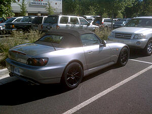 My other friend's s2000. It is awesome.-byeoo.jpg