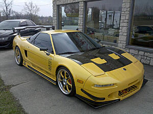 Driving though a small town in Ohio, and saw this... (NSX)-exmhu.jpg