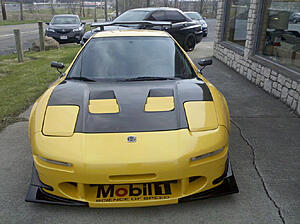 Driving though a small town in Ohio, and saw this... (NSX)-4gdnm.jpg