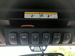 2013 Jeep Wrangler Unlimited  &#9733; LOCATION: Chantilly VA (20151) &#9733;-9ulhgit.jpg