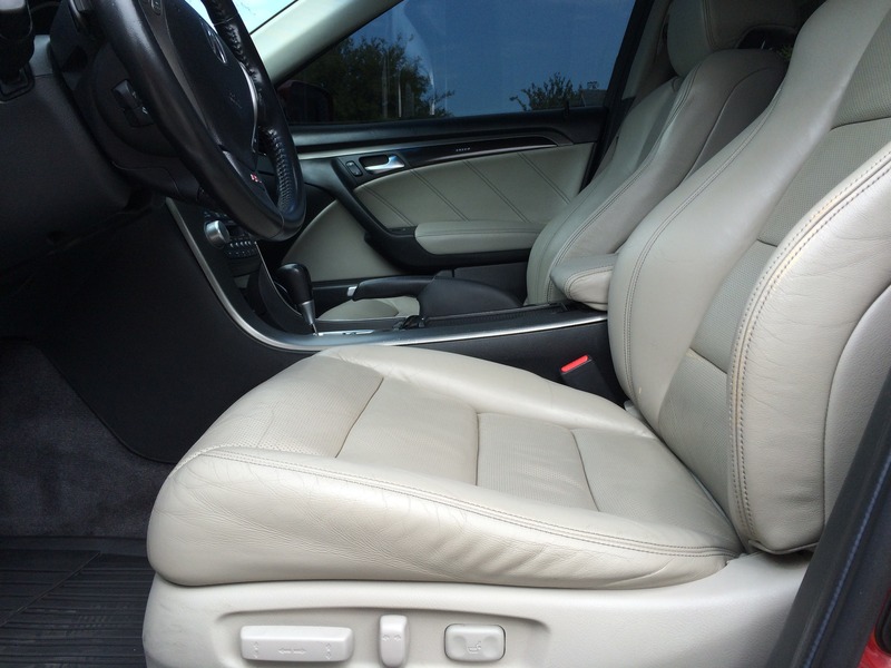 2008 acura tl type s seats